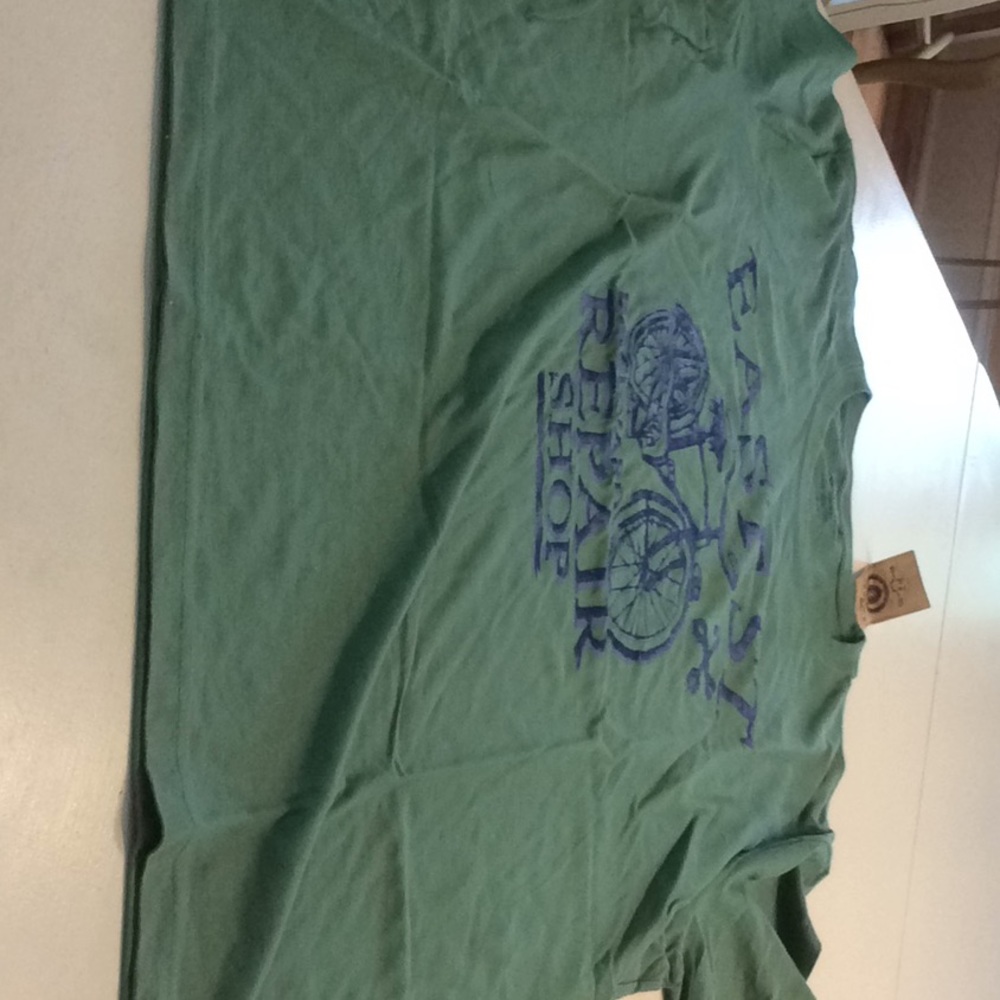 Men’s Tee shirt